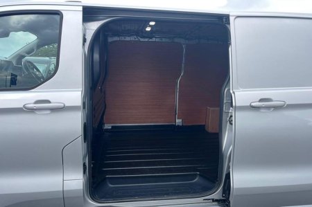 2025 Ford Transit Custom - photo 11