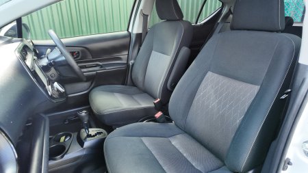 2020 Toyota Aqua - photo 16