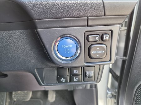 2020 Toyota Corolla - photo 17