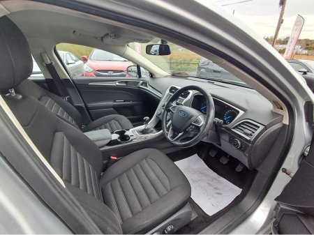 2016 Ford Mondeo - photo 9