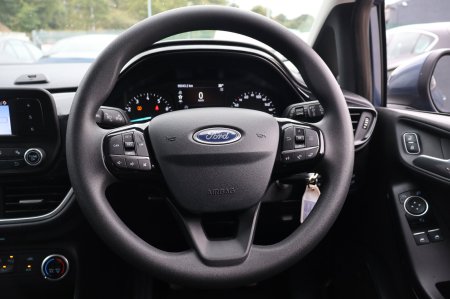 2019 Ford Fiesta - photo 19