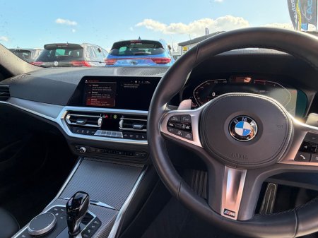 2021 BMW 3-Series - photo 22