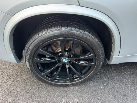 2017 BMW X5 - photo 4