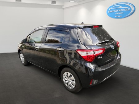 2018 Toyota Vitz - photo 14