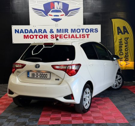 2018 Toyota Vitz - photo 10