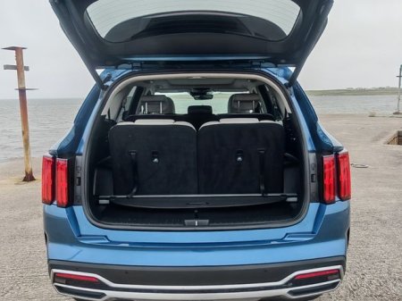 2023 Kia Sorento - photo 24