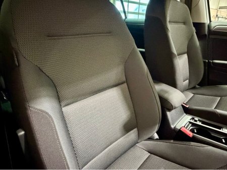 2018 Volkswagen Golf - photo 14