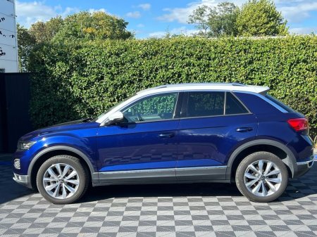 2021 Volkswagen T-Roc - photo 3