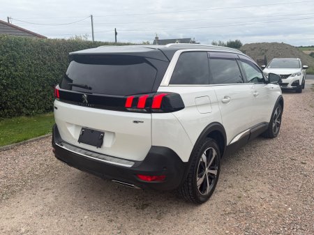 2017 Peugeot 5008 - photo 4