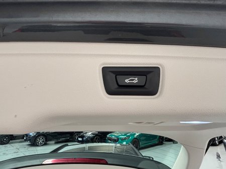 2022 BMW 3-Series - photo 27