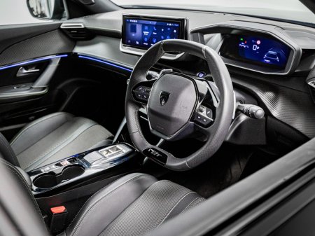 2025 Peugeot 2008 - photo 2