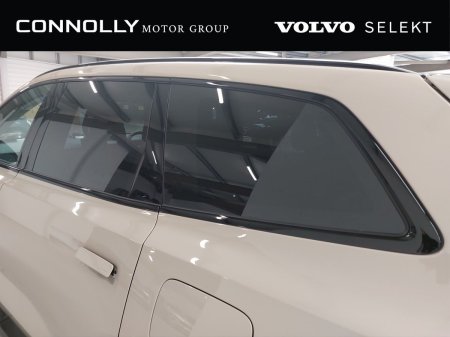 2025 Volvo EX90 - photo 23