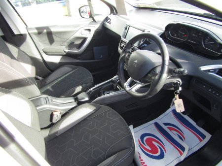 2017 Peugeot 2008 - photo 8
