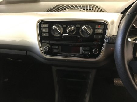 2016 Volkswagen up! - photo 14