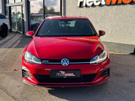 2017 Volkswagen Golf - photo 2