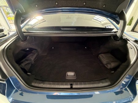2022 BMW 5-Series - photo 21