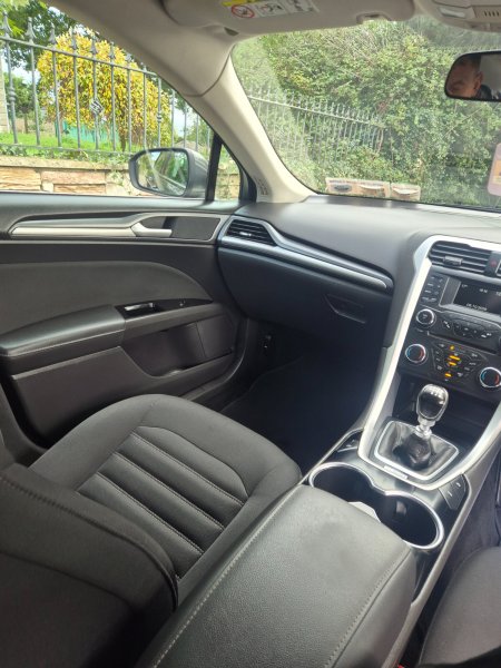 2015 Ford Mondeo - photo 8