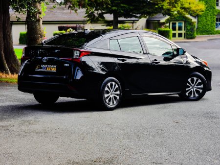 2020 Toyota Prius - photo 8
