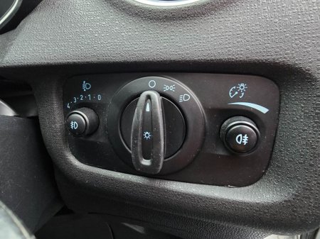 2016 Ford Fiesta - photo 14