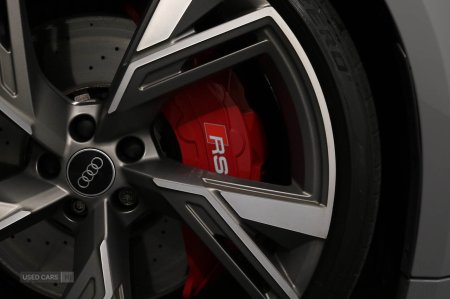 2021 Audi RS6 - photo 9
