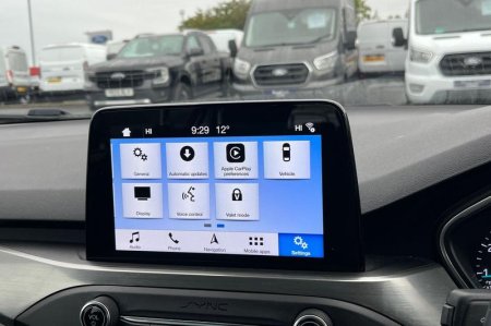 2018 Ford Focus - photo 33
