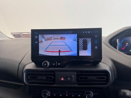 2025 Peugeot Partner - photo 20