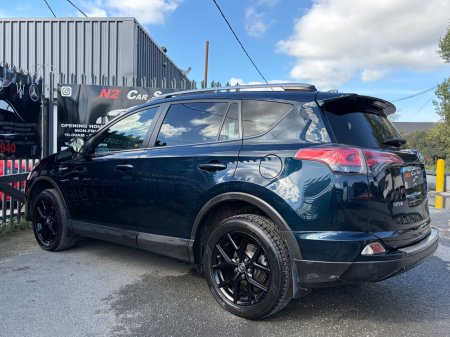 2018 Toyota RAV4 - photo 4