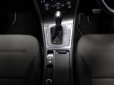 2019 Volkswagen Golf - photo 18