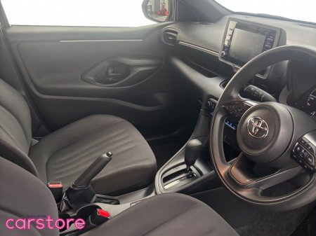 2021 Toyota Yaris - photo 9
