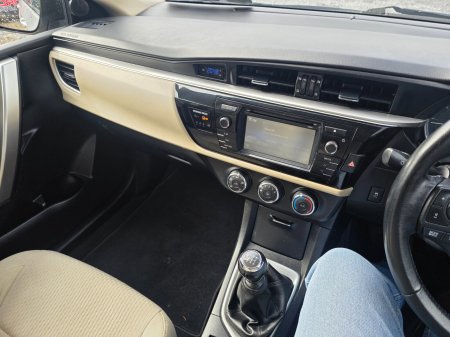 2014 Toyota Corolla - photo 10