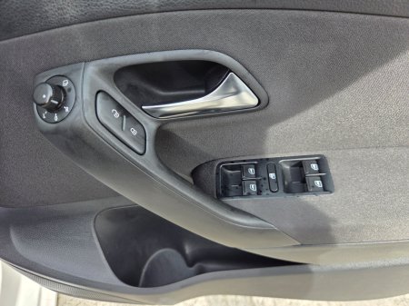 2011 Volkswagen Polo - photo 9