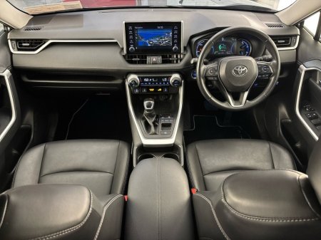 2022 Toyota RAV4 - photo 8