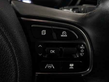 2022 Kia Niro - photo 23