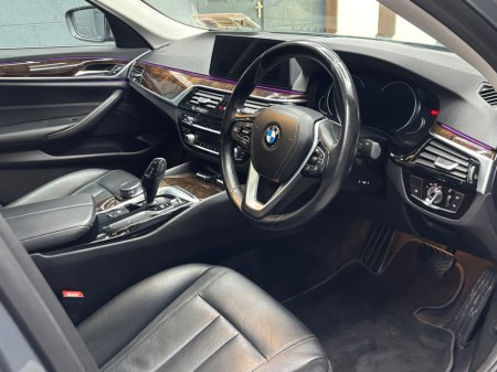 2018 BMW 5-Series - photo 7