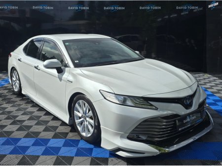 2018 Toyota Camry - photo 2