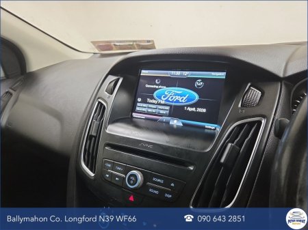 2016 Ford Focus - photo 17