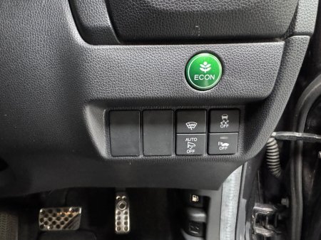 2017 Honda Fit - photo 14