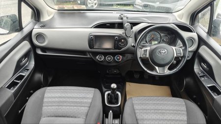 2016 Toyota Yaris - photo 9