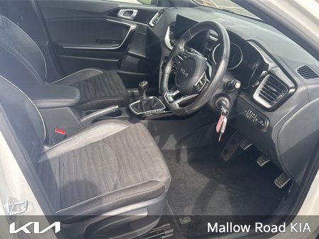 2024 Kia Ceed - photo 2