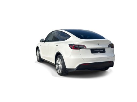 2024 Tesla Model Y - photo 9