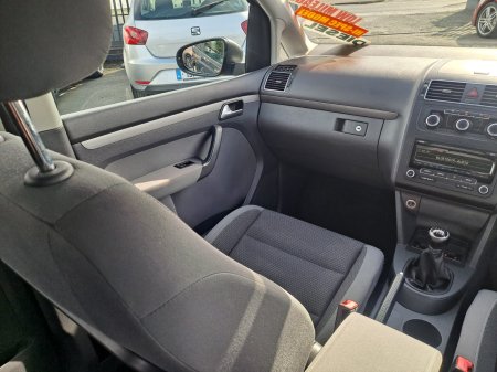2012 Volkswagen Touran - photo 24