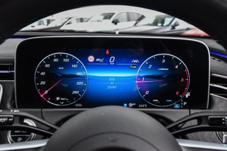 2025 Mercedes-Benz E-Class - photo 20
