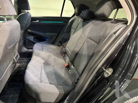 2021 Volkswagen Golf - photo 22