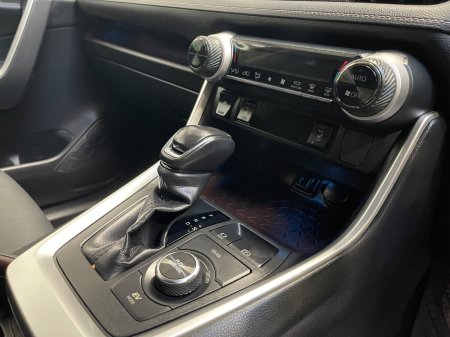 2021 Toyota RAV4 - photo 14