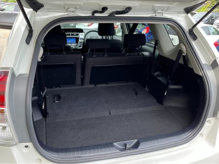 2015 Toyota Prius - photo 9