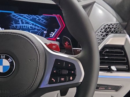 2026 BMW XM - photo 18