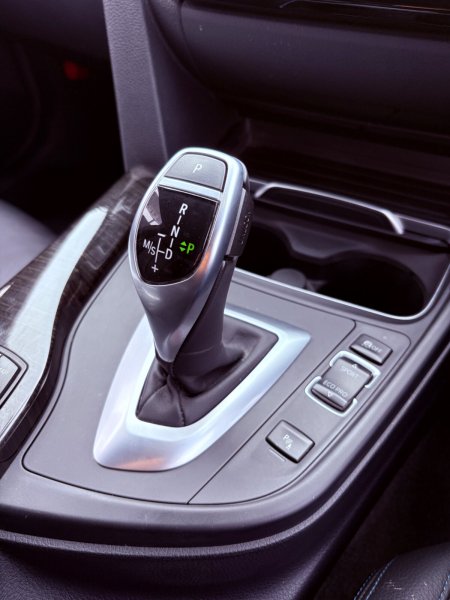 2018 BMW 3-Series - photo 16