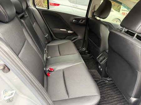2018 Honda Grace - photo 14