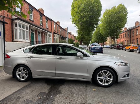 2016 Ford Mondeo - photo 4
