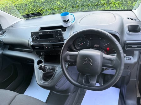 2021 Citroen Berlingo - photo 11